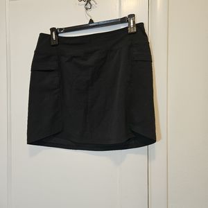 REI skirt with pockets